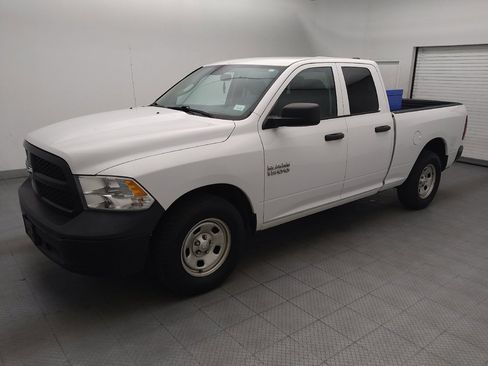 Used 2017 RAM 1500 Tradesman RWD image 2