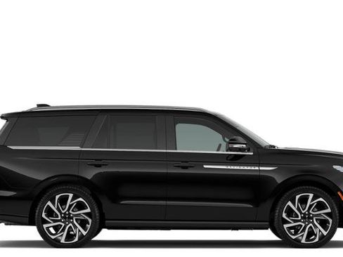 New 2026 Lincoln Navigator Reserve AWD/4WD image 5