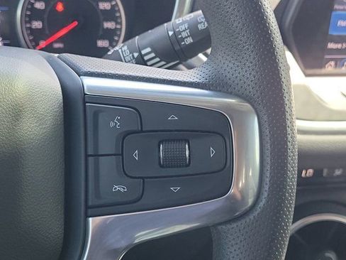 Used 2021 Chevrolet Blazer LT FWD image 21