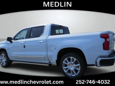 New 2026 Chevrolet Silverado 1500 High Country AWD/4WD image 6