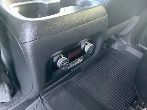 Certified 2025 Buick Enclave Sport Touring w/ LPO, Floor Liner Package AWD/4WD image 21