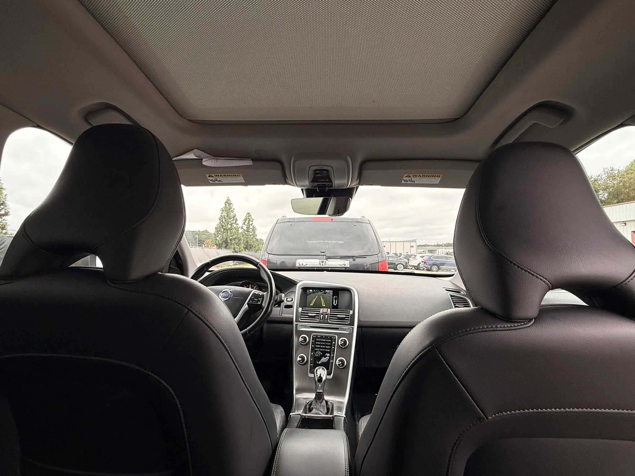 Used 2015 Volvo XC60 T5 w/ Proximity Package AWD/4WD image 23