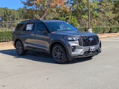 New 2026 Ford Explorer ST-Line w/ ST-Line Street Pack