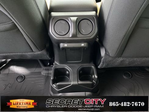 New 2026 Jeep Wrangler Unlimited Sport image 28