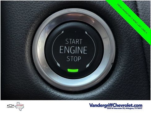 Used 2024 Chevrolet Suburban LT RWD image 22