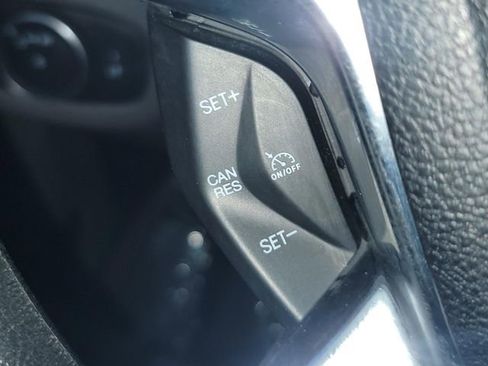 Used 2019 Ford Transit Connect XL FWD image 14