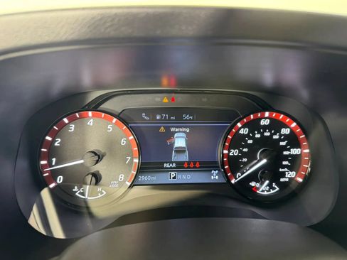 Used 2025 Nissan Frontier PRO-4X w/ Pro Convenience Package AWD/4WD image 14