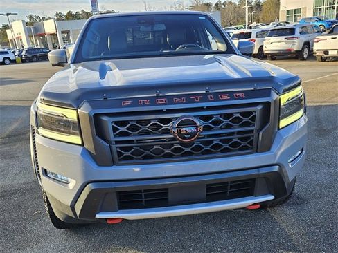 Used 2022 Nissan Frontier Pro-X w/ Pro-X Premium Package image 2