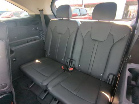 Used 2025 Kia Sorento EX w/ Panoramic Sunroof Package FWD image 31