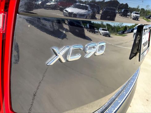 Used 2021 Volvo XC90 T6 Momentum w/ Advanced Package AWD/4WD image 30