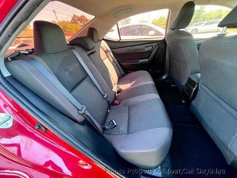 Used 2018 Toyota Corolla LE FWD image 20