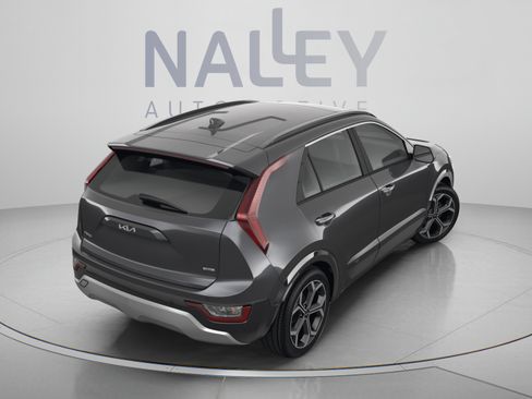 Certified 2025 Kia Niro LX FWD image 4