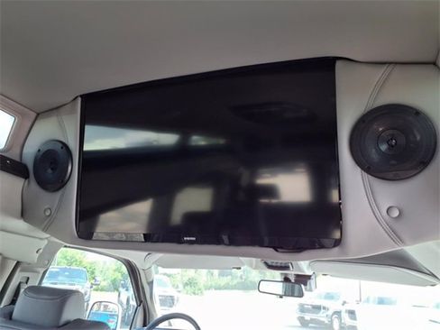 New 2025 GMC Savana 2500 w/ Driver Convenience Package image 29