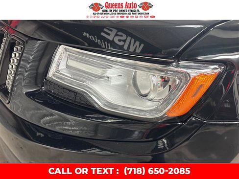 Used 2015 Jeep Grand Cherokee Overland image 32