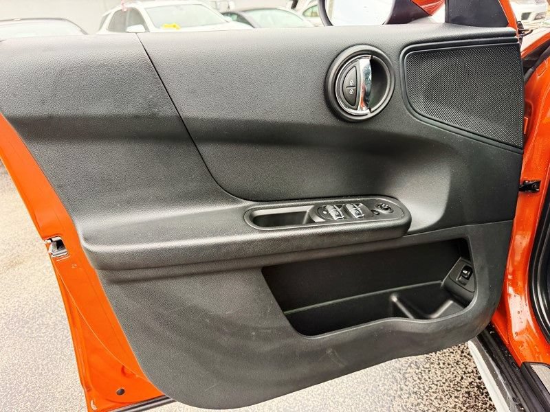 Used 2020 MINI Cooper Countryman FWD image 34