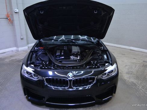 Used 2015 BMW M4 Convertible RWD image 30