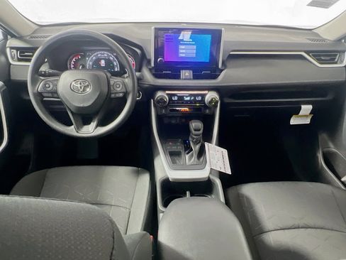 Used 2025 Toyota RAV4 XLE w/ Convenience Package FWD image 29