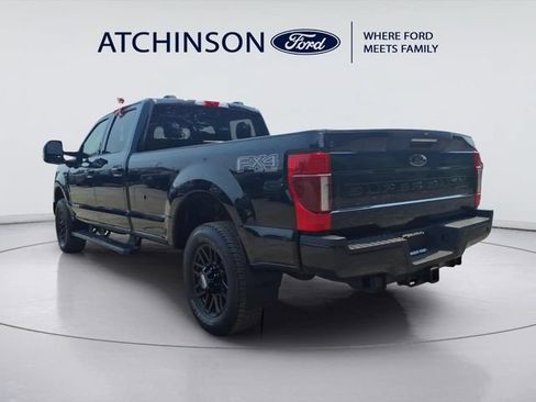 Used 2022 Ford F350 Lariat w/ Black Appearance Package AWD/4WD image 7