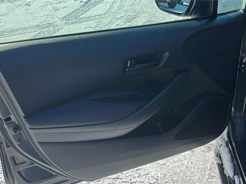 Certified 2023 Toyota Corolla LE image 9