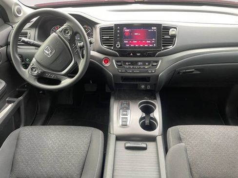 Used 2023 Honda Ridgeline Sport image 10
