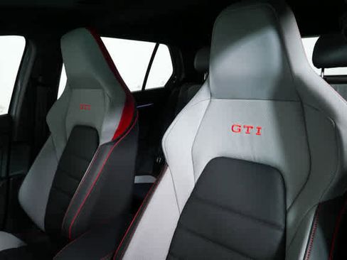 New 2026 Volkswagen GTI SE FWD image 5