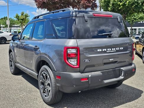 New 2026 Ford Bronco Sport Outer Banks w/ Outer Banks Tech Package+ AWD/4WD image 3