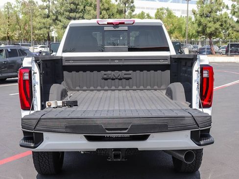 Used 2025 GMC Sierra 2500 Denali w/ Denali Reserve Package AWD/4WD image 31