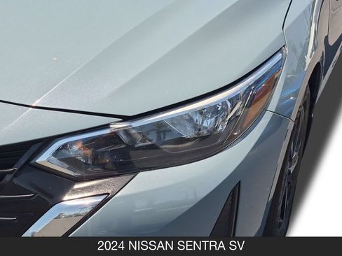 Used 2024 Nissan Sentra SV FWD image 10