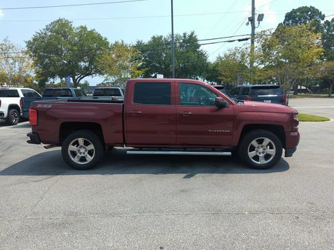 Used 2017 Chevrolet Silverado 1500 LT w/ All Star Edition AWD/4WD image 7