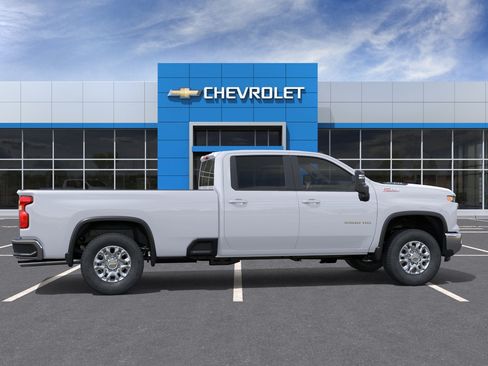 New 2026 Chevrolet Silverado 3500 LT w/ All Star Edition AWD/4WD image 5