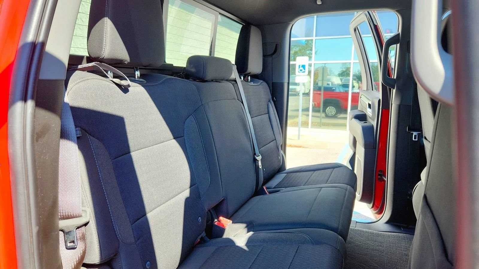 Used 2024 Chevrolet Silverado 2500 LT w/ Convenience Package AWD/4WD image 28