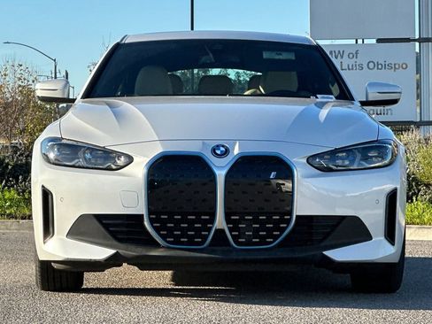 Used 2023 BMW i4 eDrive40 w/ Premium Package image 8