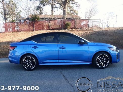 Used 2024 Nissan Sentra SR image 4