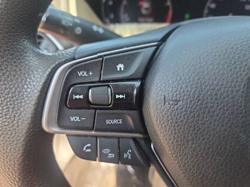 Used 2019 Honda Accord LX image 20