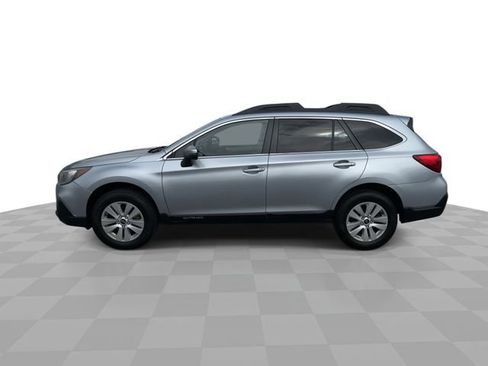 Used 2018 Subaru Outback 2.5i Premium AWD/4WD image 5