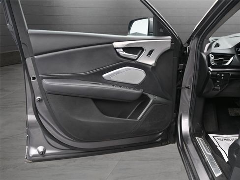 Certified 2025 Acura RDX SH-AWD w/ Technology Package image 8