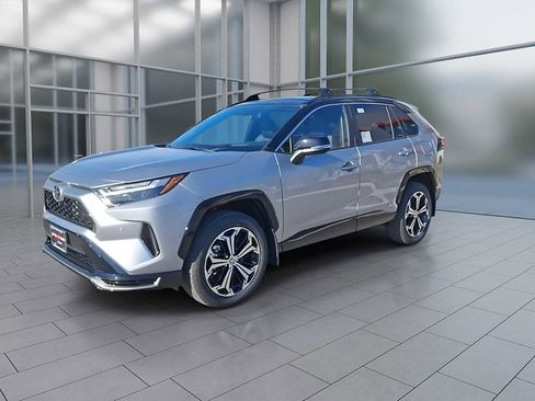 New 2025 Toyota RAV4 XSE image 3