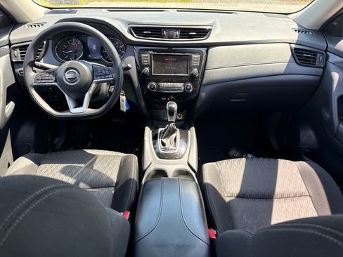 Used 2018 Nissan Rogue S AWD/4WD image 15