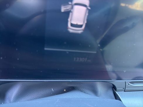 Used 2024 Hyundai Kona SE image 12