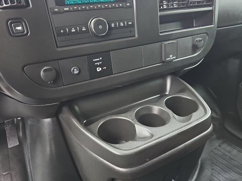 Used 2024 GMC Savana 2500 w/ Driver Convenience Package RWD image 21