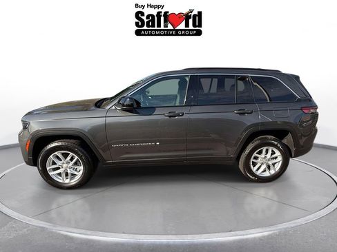 Used 2024 Jeep Grand Cherokee Laredo X w/ Luxury Tech Group I AWD/4WD image 6
