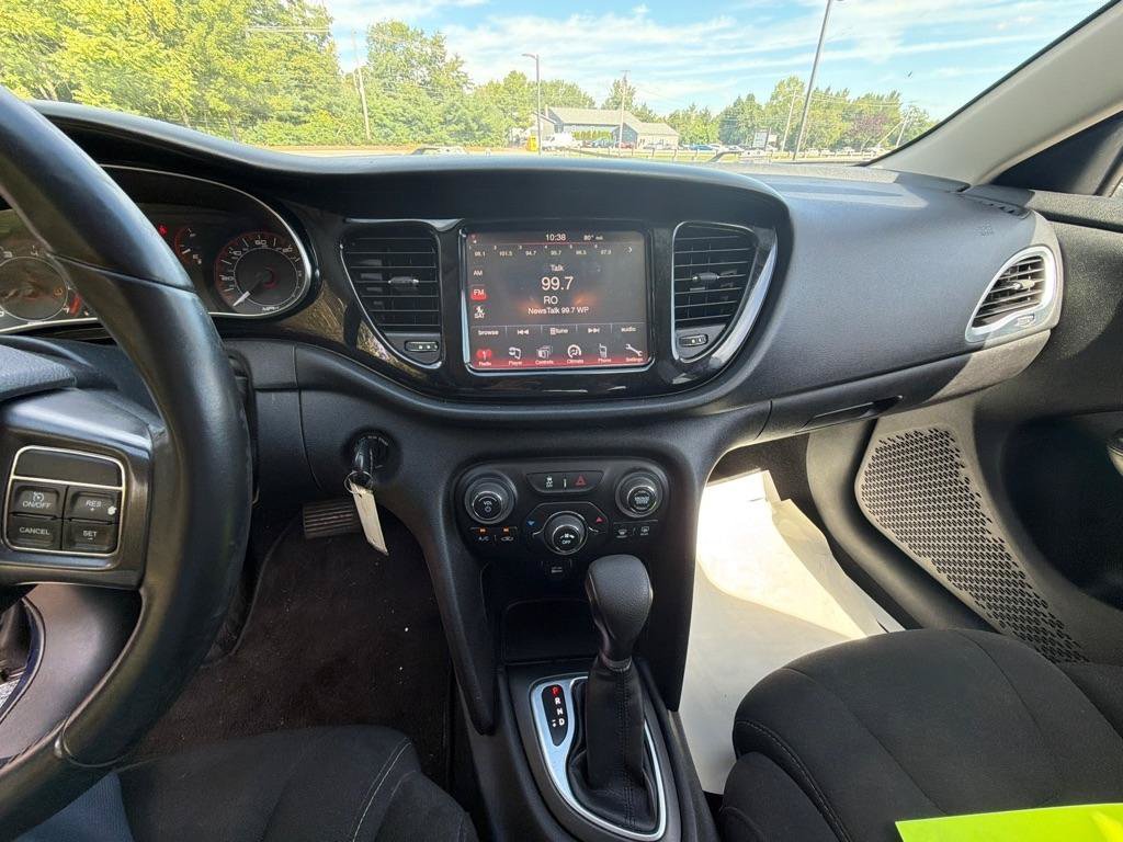 Used 2013 Dodge Dart SXT FWD image 9