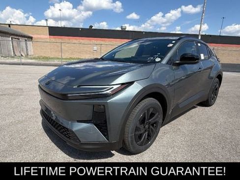 New 2026 Toyota C-HR image 1