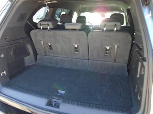 Used 2025 Buick Enclave Sport Touring AWD/4WD image 29