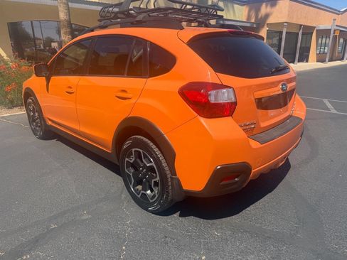 Used 2014 Subaru Crosstrek 2.0i Premium w/ Moonroof Package AWD/4WD image 7