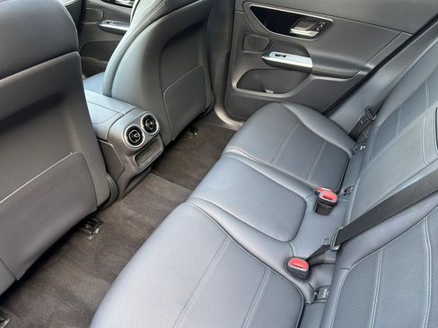 Certified 2025 Mercedes-Benz GLC 300 4MATIC image 13