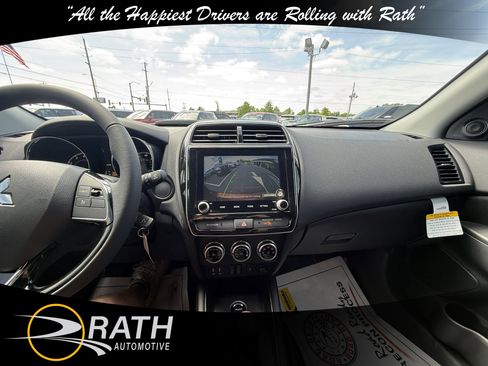 New 2026 Mitsubishi Outlander Sport LE AWD/4WD image 16
