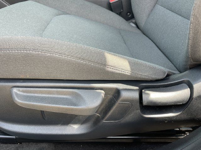 Used 2025 Kia K4 FWD image 24