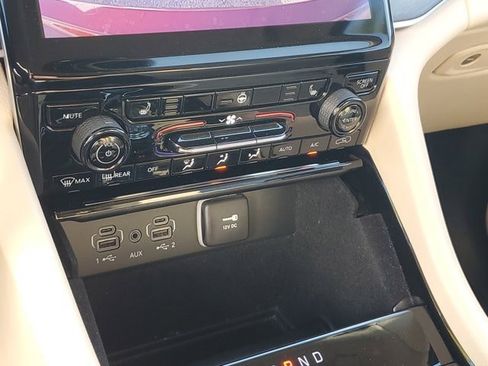 Certified 2022 Jeep Grand Cherokee L Limited image 28