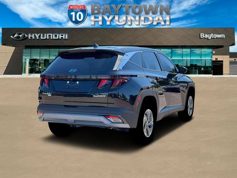 New 2026 Hyundai Tucson Blue SE image 7